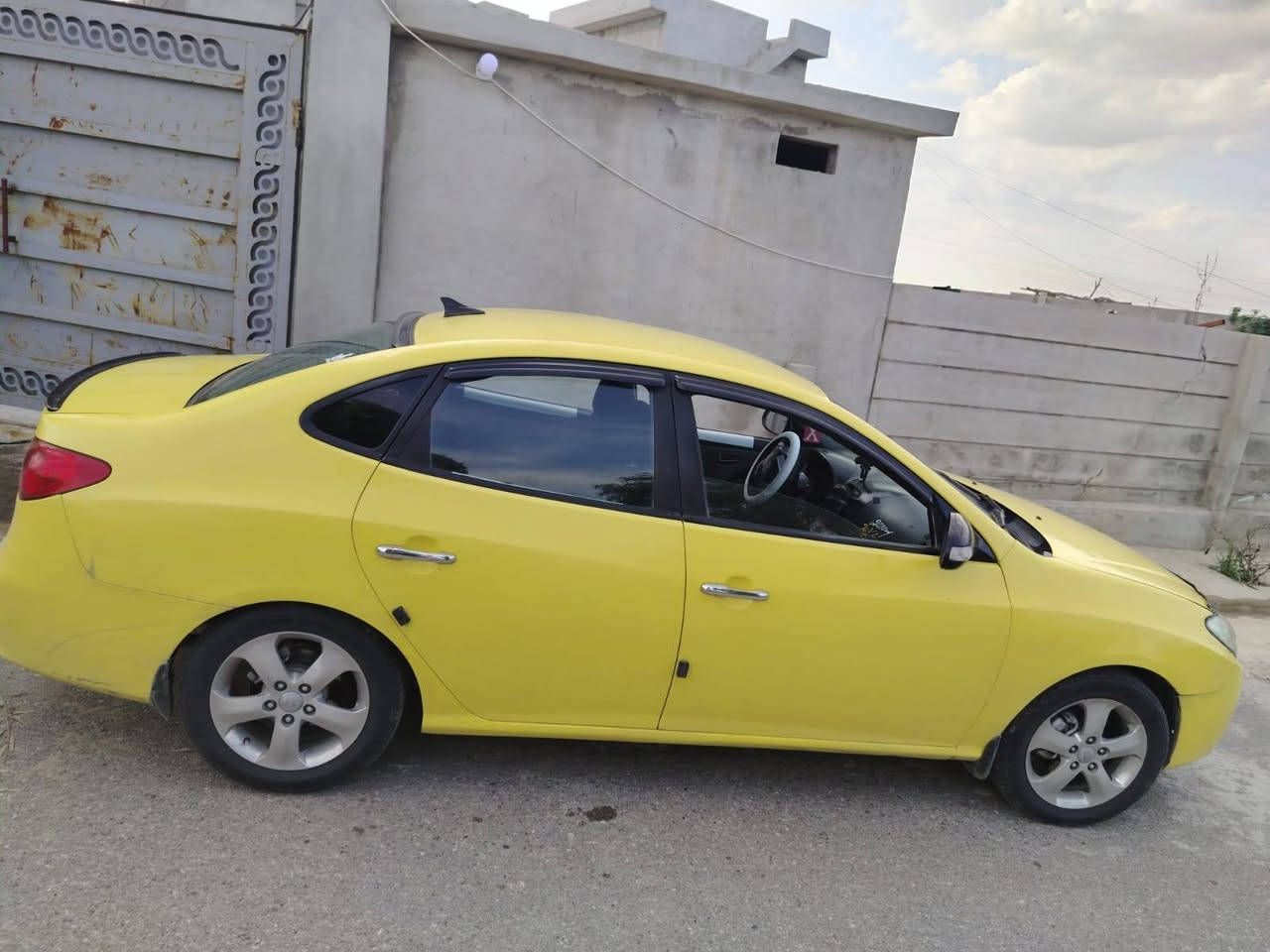 سلام عليكم ورحمة الله وبركاته افانتي ٢٠١٠كابون بيه +منظومه غاز سياره بيه شبر بل دوسه مال باب السايق معجون مابيه خلاص محركها بيه رخاوه السعر 110 وبيها مجال شي قليل👍***********
