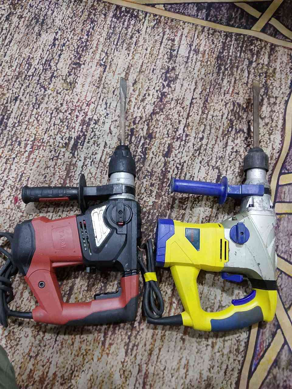 الاسعار والتفاصيل مذكوره داخل الصور 
يوجد توصيل لكفافه محافظات العراق 5 آلاف 
شرط تفحص قبل الإستلام الطلب 
*********** يوجد واتساب
