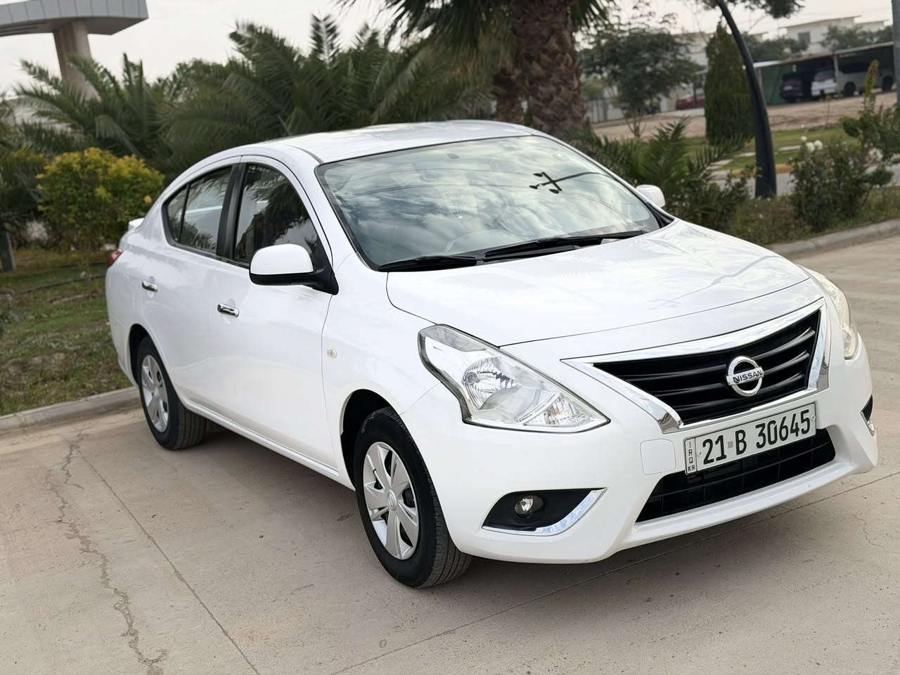 سلام عليكم 
نيسان صني هندي بليته زركه 
2020 
78K
السياره جاهزه من جميع النواحي و  على وضع الشركه 
السونار مرفق بالمنشور 
مكفوله من صبغ وبارد او تبديل 
السنويه جديده وباسمي تريد تحويل تريد وكاله حاضر اني 
السعر المطلوب ١١٦$ وبي مجال بسيط 
مكان السياره ديالى خانقين 
***********
