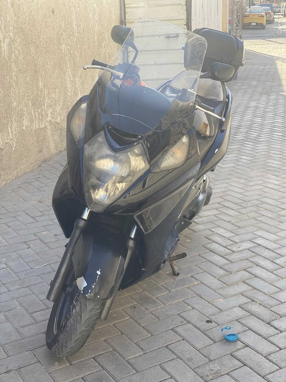 السلام عليكم سلفرونج 400 مكينه مكفوله كلجات ادامه مابيها ي نقص نكره سلف
الكفرات شويه ترتيب  السعر مليون ونص وبيها شيء بسيط مكاني زعفرانيه ***********
