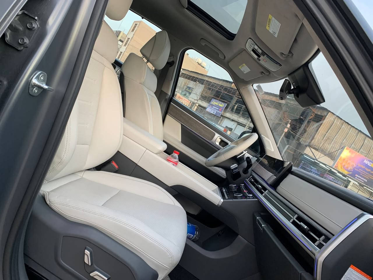 سنتافيا 2025 لمتد اوتبارك وارد امريكي       السعر 235  رقم الهاتف ***********
الون : ( سمنتي طافي )

   المسافه المقطوعه : 11000ميل 

   حالة الايرباك : دركه فقط

الضرر : صبغ بنيد ودعاميه وجاملغ يسرا بي بارد

حجم المكينه : 1600 تيربو + هايبرد 

                

#مواصفات

1. شاشه

2. كيجات دجيتل

3.كامرات 360

4.بانواما فتحتين

5. بصمه 

6.تشغيل عن بعد

7. رادارات 360

8. ايقاف ذاتي

9. ويل كب

10.بكلايت لد 

11.اشاير بالمري

12. هيترات بالكشنات خلفي امامي

13. تحديد مسار

14. نظام ايكو +سبورت + سمارت

15. هند بريك بصمه

16. اوتو هولد

17. لايتات زنون عدسه عالي ناصي

18. رادار امامي

19. صندوك كهرباء 

20. صندوك ذكي يفتح عند الاقتراب

21. قطعتين تبريد 

22. شفتات بالاستيرن

23.برادات خلفيه

24. حساسات خلفي امامي

25. كامرات 360 درجه 

26. كشنات جلد تدفئه تبريد

27. كشنات كهرباء 

28. كشن السايق ميمري 

29. فور ويل 4x4

30.نظام هترك 

31.اوتبارك تروح وتجي بالريمونت

32.كشنات خلفي كهرباء

33.سبعه راكب

.
