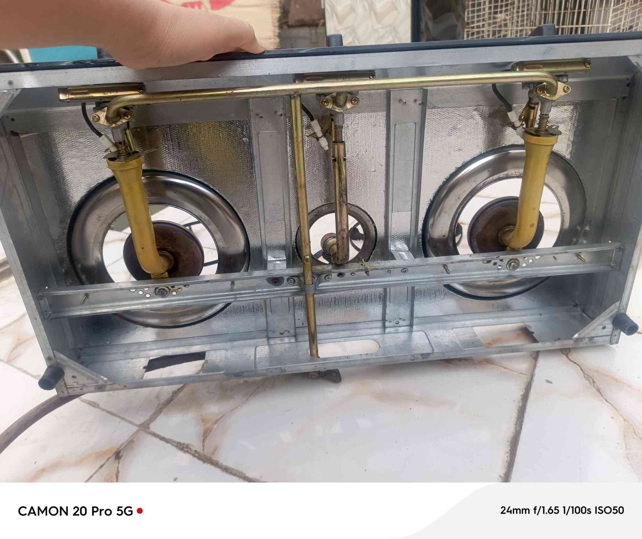 سلام عليكم طباخ جديد استعمال اسبوع الله شاهد نضيف و يخبل گدامكم ابو الجدحه سعره 25 و بيه مجال قليل الله يشهد ماخذينه ب 39 الف مكاني دوانيه مركز رقم ***********
