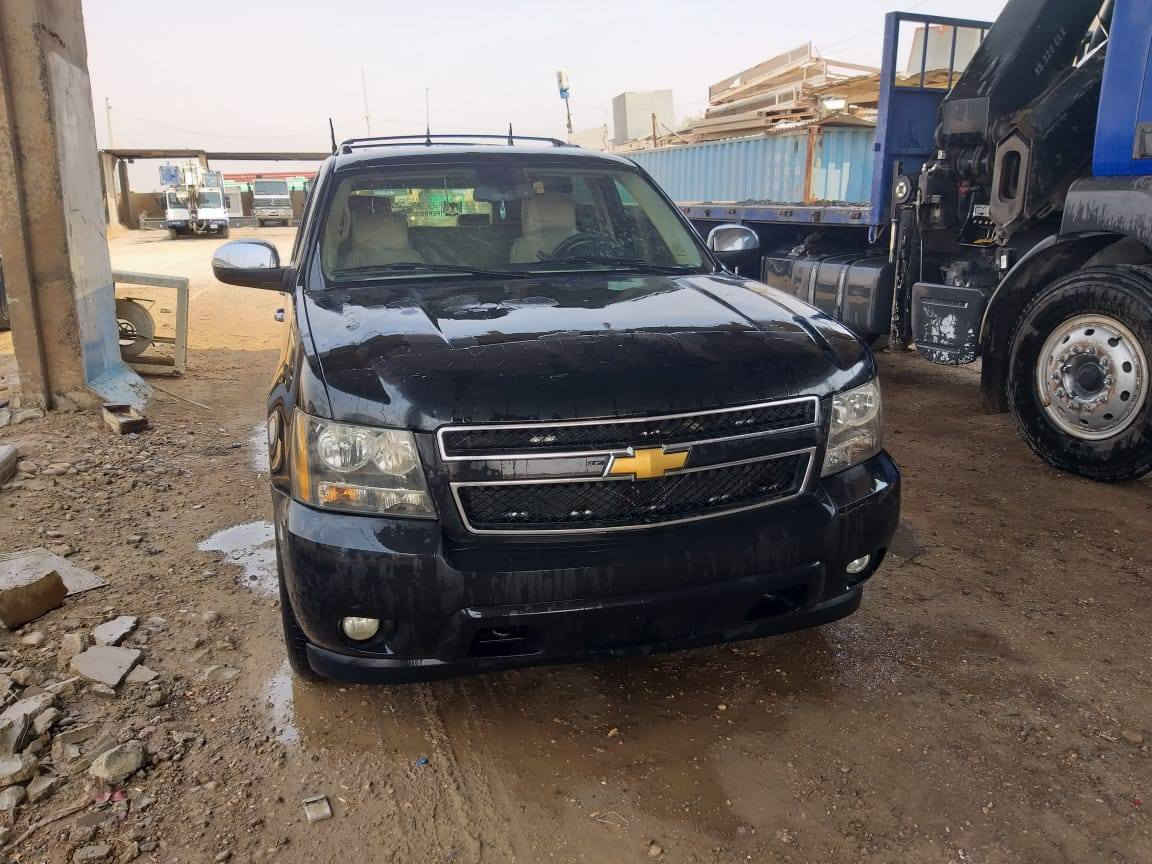 تاهو أدوات أدوات ٢٠١٠دواخل بيجي مخمل شاشه كامره خلفيه فدراليه حاكيه لايت زنون عالي ناصي السياره حلوه وجديه وجاهسه حداديه جديه  مكينه وكير خير من الله سياره مكفوله من لكصه ولفتح ولعشاير ولسرقه بيها بنيد وشبر من جاملغ المامي ولباقي مكفول لسعر ٨٠  
  ***********
