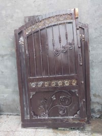 باب حديد • ٢م×٢٫٥م • مدينة الصدر