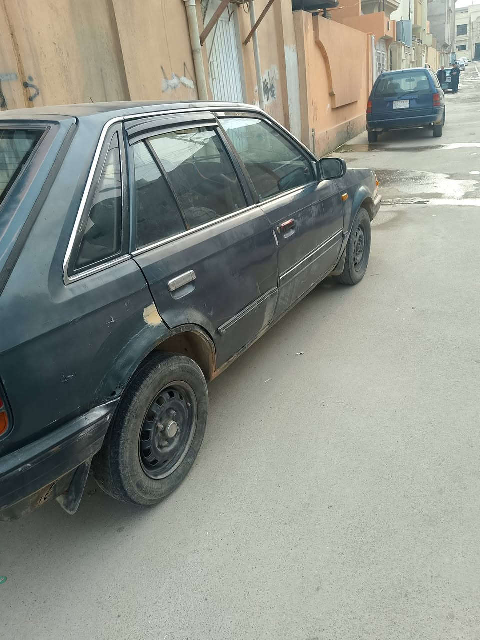 السلام عليكم اخواني انتباه انتباه 

سياره مازدا حجم 323 محرك كير شرط شرط الوكالة والتحويل 
اخواني السياره وضع شركه وضع شركه وضع شركه كلشي بيها يشتغل ما شي اسمه عطل جاهزه من كل النواحي رقم فحص صلاح الدين 
سياره وضع شركه نضيفه كلش 
***********

مكاني موصل الجانب الأيمن
