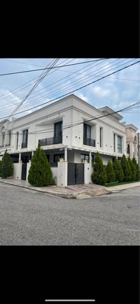 هفالان أربيل • ٢١٥م • حديقة وكراج