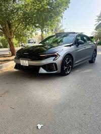 🚘 كيا K5 GTLINE موديل 2025 🚘 رقم بغداد تحويل ثاني يوم    حادثها بسيط ج...