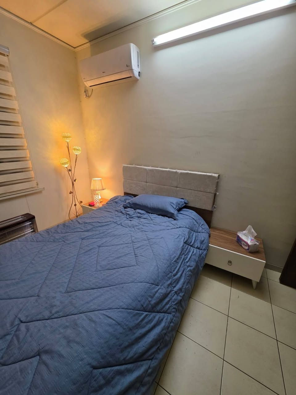 للبيع غرفة نفر ونص
5 قطع نظيفة جداً بس بيه ضرر بسيط سعرها مناسب الاستفسار خاص


**إذا كنت صاحب هذا الإعلان وتريد حذفه لأي سبب، رجاءا أرسل رسالة إلى الدعم الفني**