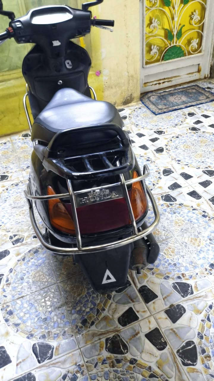 دراجه اسبيسي ياباني مكفوله ما عدا امبدل بيها الگفر الامامي 
دراجه سلف حندر امرايات 
مكان الدراجه كوت عزه جديده 
سعر الدراجه خاص$
رجاءن فقط الشراي يراسني /متواجد خاص


**إذا كنت صاحب هذا الإعلان وتريد حذفه لأي سبب، رجاءا أرسل رسالة إلى الدعم الفني**