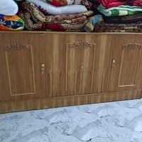 بوفيه جديد • نظيف • ٢م