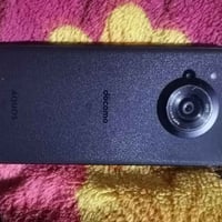 شاشة٢٤٤هرتز • سناب٨جين١ • رام١٢