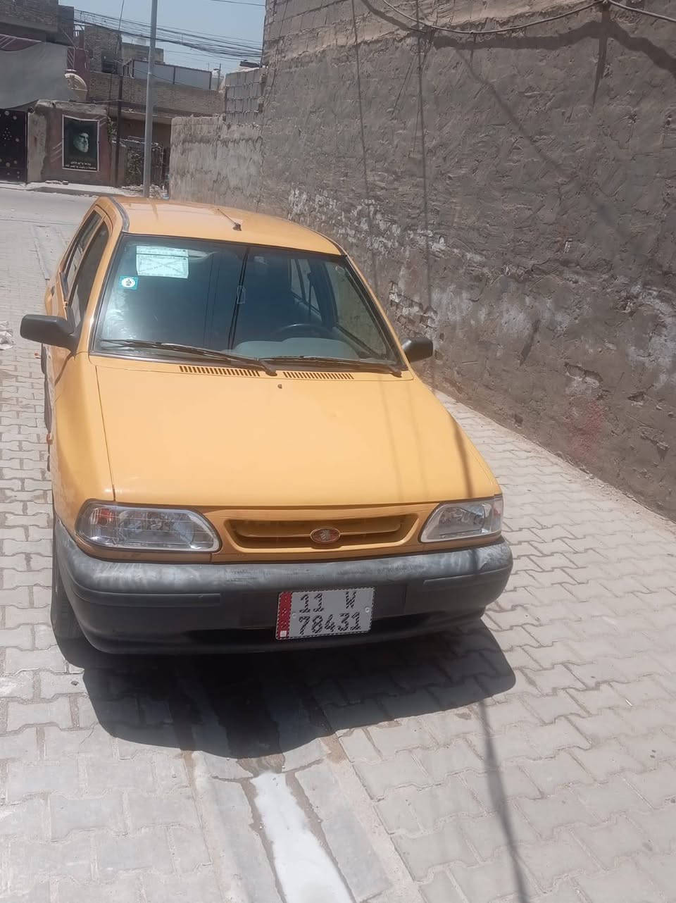سلام عليكم 
البيع سايبه مديل ١٧ 
سياره جاهزه من كلشي كبل الشارع مصفره غرامات رقم نكليزي
تحويل ثاني يوم  سعر ٤٢ العنوان بغداد حيور سبع قصور 
***********
