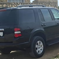 للبيع فورد اكسبلور مكفوله موديل ٢٠٠٧ رقم اربيل ماشيه ١٨٠الف استخدام شخ...