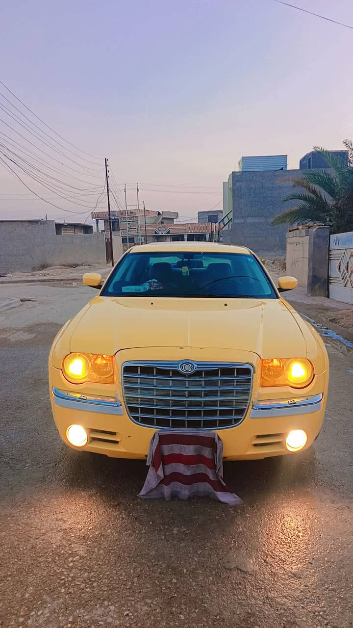 السلام عليكم من رخصة الادمنية 2010 اصل حادث جاملغ وبنيد بدون دواخل  رقم نينوى مميز الجديد بسمي سنوية 2028 خط موصل بغداد مصفره هيئة وغرامات مكينة كير اكسل حدادية امامية خلفية تخم تاير باتري كهربائيات صبغة جديدة شرط تدفئة تبريد شغالة سيارة جاهزة للاخير من ايدك للشارع السيارة كامل موصفات سلايت روف اربع جوكات شاشة بلادية معروف موصفاتها السعر 110 ويها مجال بسيط وتساب 

 *********** وتساب 
***********
