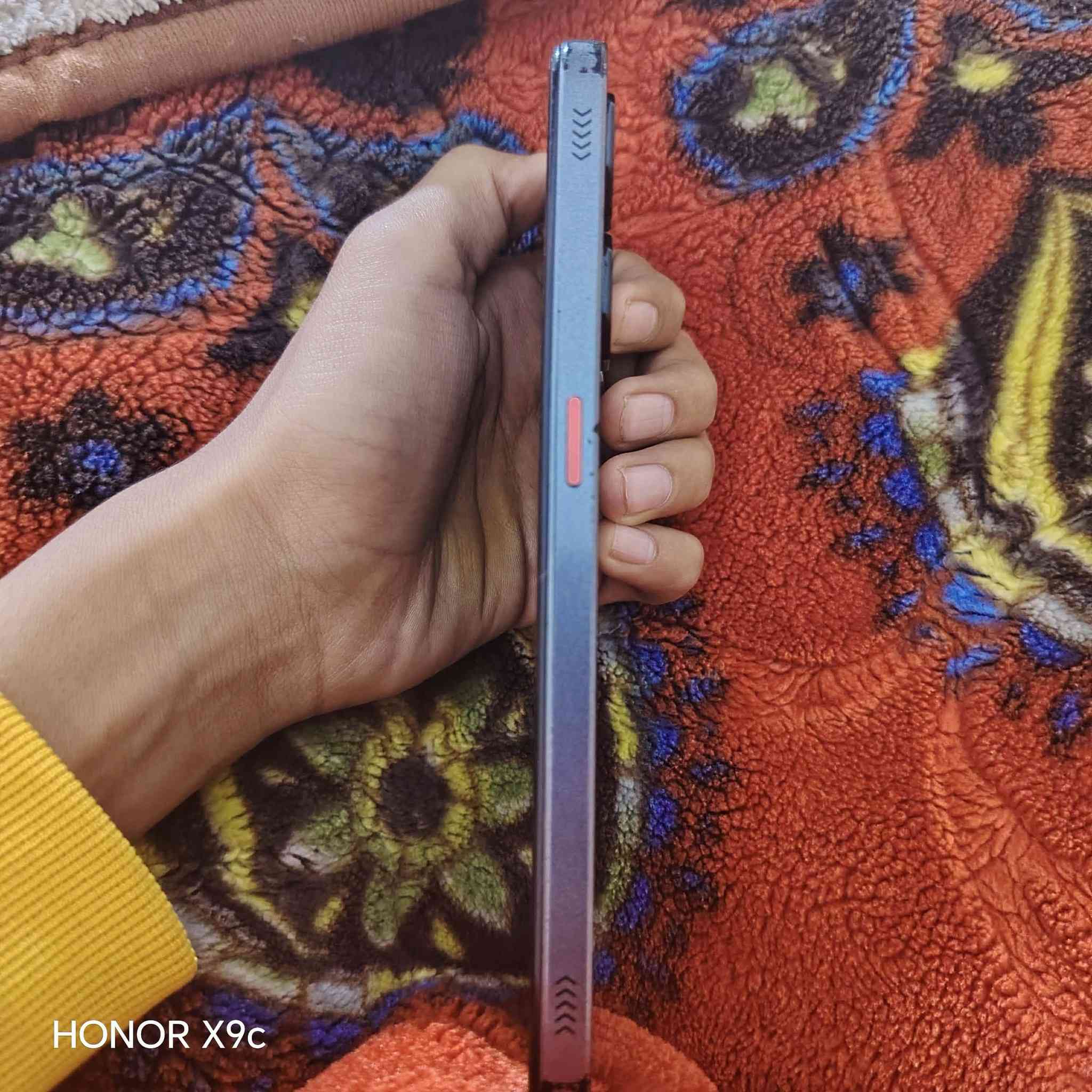 جهاز نوبيا نيو2 5g ذاكره256
الشفتات شغالات كلشي ما بي جهاز نضافه كدام العين كامره صافيه 60 فريم رام12+8 مراوس ب هونر مكاني حي مامون رقم ‏‪***********‬‏ الخاص مفتوح
