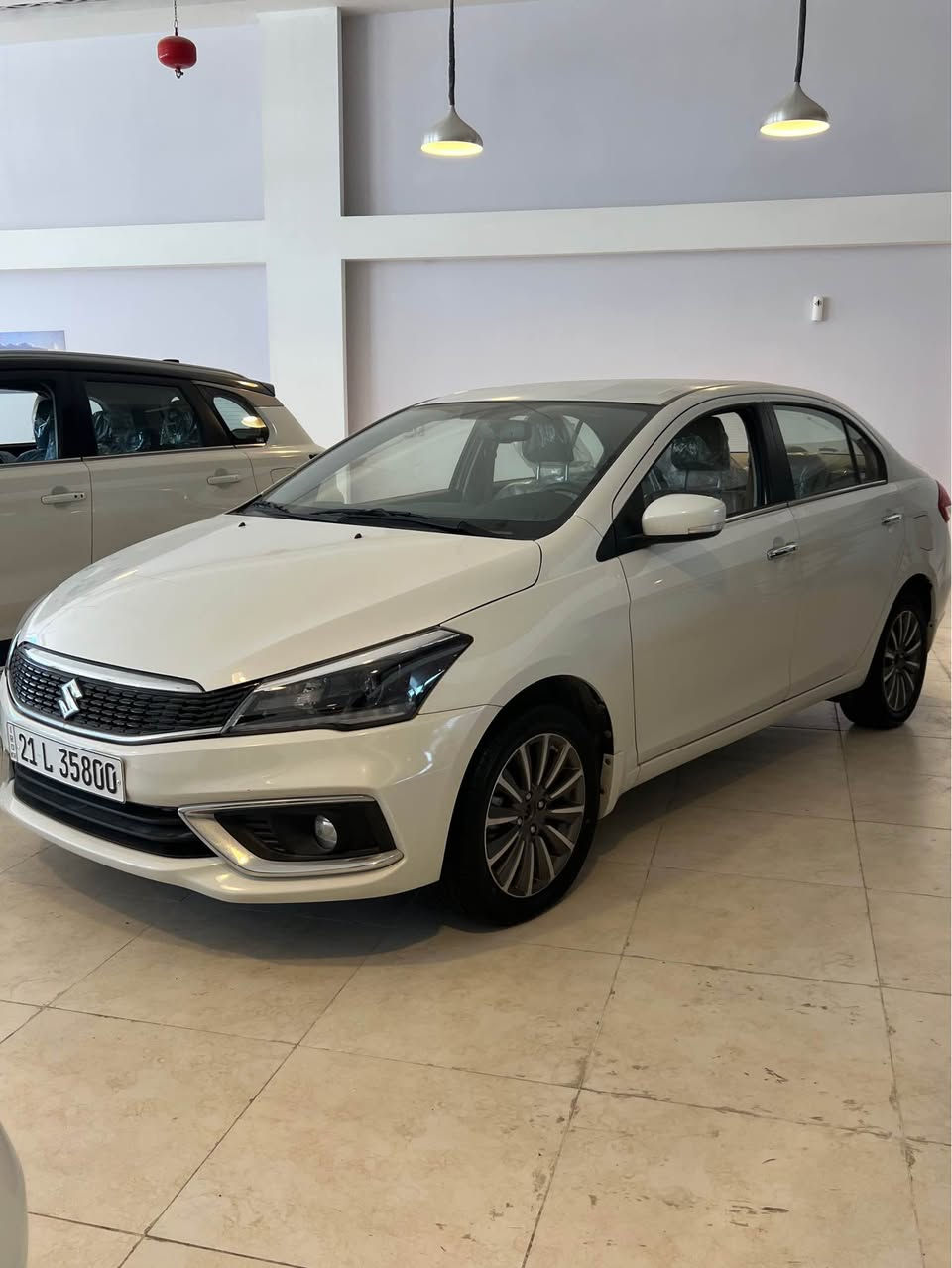 سزوكي سياز 2023

لون السيارة: ابيض 

محرك السيارة: 1.5 4 سلندر 

مواصفات السيارة:ويلكب قياس 16 - بلاجكتور-حاسات خلفي-مراية تعتيم-تحكمات ستيرن-تبريدخلفي
السيارة مكانهه سليمانية
السعر :139 مرقم سليمانية قفل 
للاتصال:
*********** السليمانية, العراق
