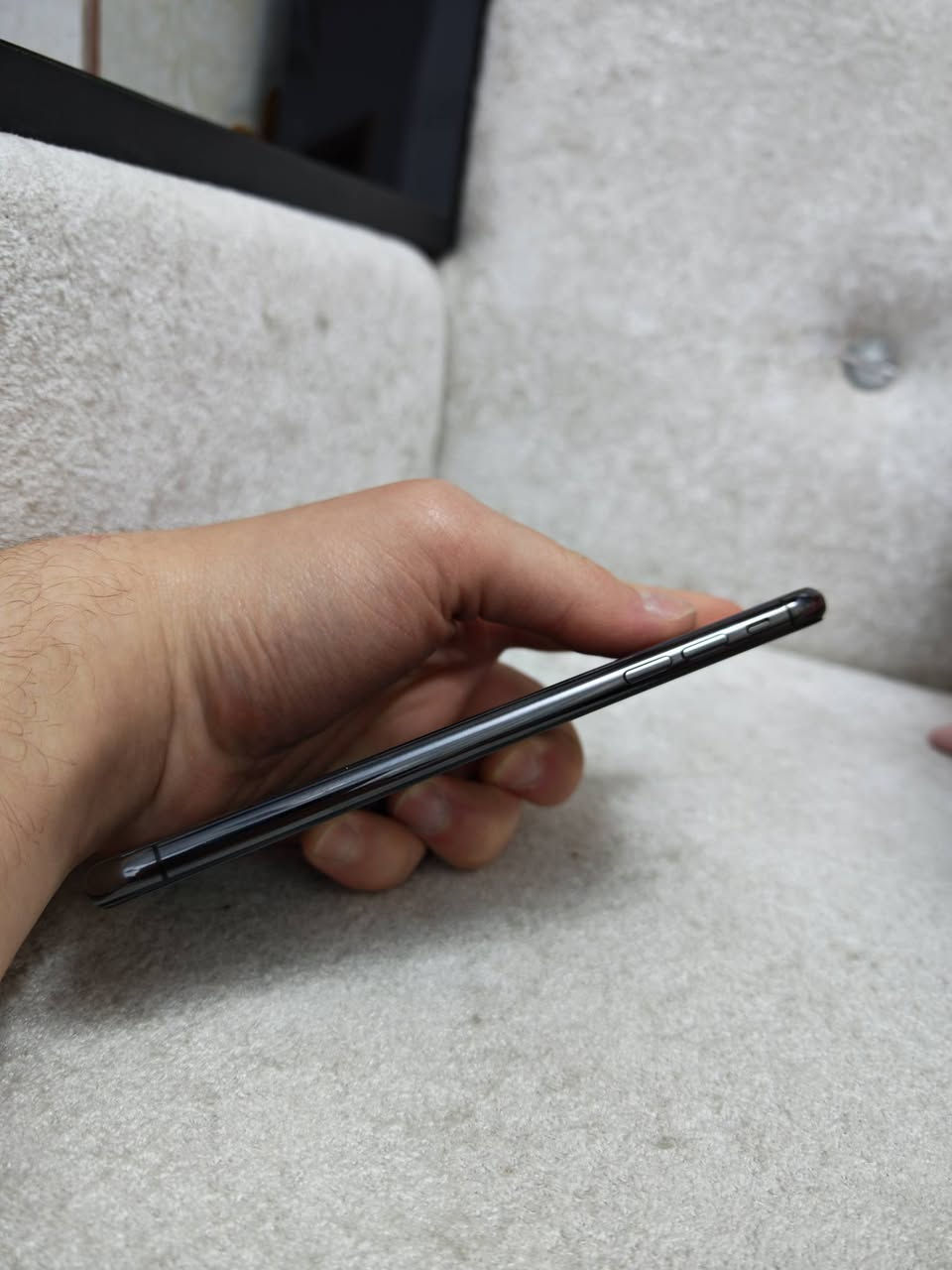 سلام عليكم للبيع أو مراوس ايفون إكس اس ماكس مكفول من كلشي شرط الفحص نضافته 💯💯 ذا 256 بطاريته 77 السعر 260 مكاني كربلاء للتواصل على الرقم ***********
