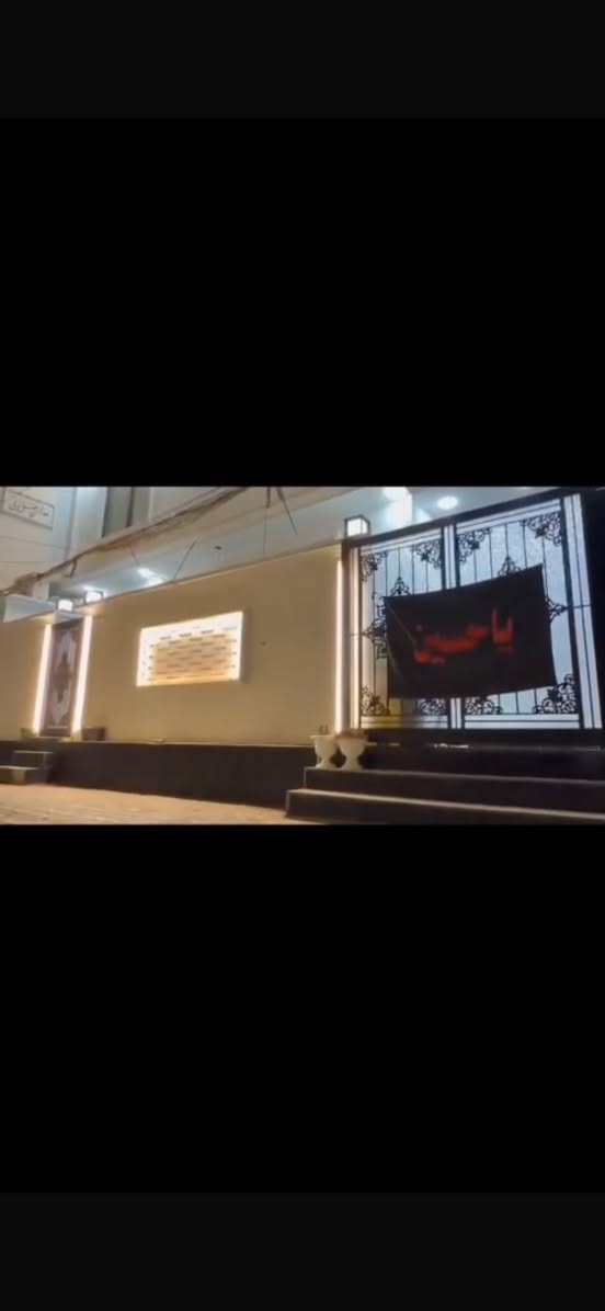 يالله يالله اللهم صلي على محمد وال محمد بيت للبيع المساحه 150 م بناء 2025 يحتوي ع 4 غرف نوم صحيات 4 مطباخ عدد 2 صاله عدد 2 استقبال ومنور وحديقه بيتونه كبيره سطح عدد 2 الموقع كربلاء نفق العباس قرب المحافظه للاستفسار الاتصال ع الرقم ***********يصلح سكن اما حسينيه لزوار يبعد عن الامام الحسين عليه السلام مشي 10 دقايق البيت ركن طابوا زراعي سند 25
