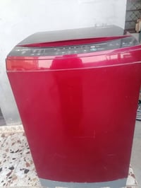 غساله اوتماتك نوعيا دينكا شغاله جديده السعر 250وبيها مجال  07727780891