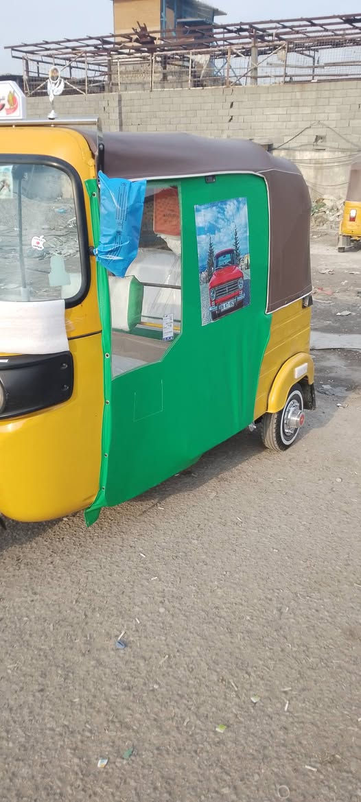 سلام عليكم تكتك موديل 18 شهر 10تكتك كامله مابيه شي اوراق الترقيم سعر 4300عنواني بغداد رقم الهاتف***********
