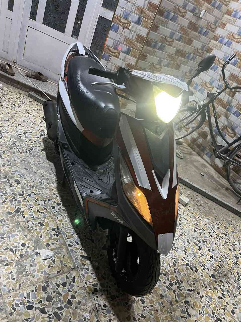 سلام عليكم للبيع او المراوس بيراني سايم نحله باب اول2018 شاشه التكرونيه سعر 400 وبيهة مجال ***********
