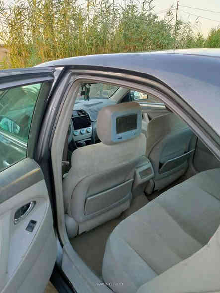 السلام عليكم 
كامري 2007 v6
وارد امريكي السونر مرفق بالمنشور 
هزه ورقم جديد 
مبدل مكينة افلون مال حاويه قبل شهر شديتها 
الصدر الخلفي جديد 
باتري جديد 
تخم تاير جديد 
الصدر الامامي يحتاج تبديل 
والسياره بصوره عامه يرادلها ترتيب 
السعر 83 وبيها مجال بسيط 
مكان السياره بغداد 
للاستفسار الاتصال ***********
