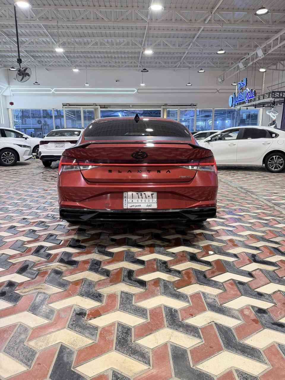 النترا2021 لمتد فول وارد امريكي مواصفات 

الإضافات: 👇👇
بصمة
تشغيل عن بعد
🔋شاحن تلفون وايرلس
سلايد فتحة بالسقف
بك لايت خلفي لد شمعة
ويل 17 كروم
لد نهاري امامي حاجب
كشن السائق كهرباء 
رادار امامي تحديد مسار + بريك ذاتي 
رادار جانبي نقط عمياء 
رادار خلفي تنبيه عبور + بريك ذاتي
🔊سستم صوتي 8 سماعات Bose
شاشة كبيرة GPS
وايرلس كار بلي + وايرلس اندرويد اوتو مع امكانية عرض الهاتف على الشاشة
كاميرا خلفية دوارة
عدادات شاشة كبيرة ديجيتال
تحكمات ستيرن + كروز كونترول 
وضعيات قيادة سبورت + ايكو + نورمال
سايد بريك دكمة
اوتو هولد Auto hold
اشاير بالمري
مكينة 2000 DOHC
تدفئة كشنات
تدفئة ستيرن
صندوق ذكي يفتح عند الاقتراب
🎹تبريد بيانو منفصل
حساس إطارات
حساسات خلفية
مقاعد جلد
لايتات عدسات زنون
سياره بسمي مكان سياره  نجف سعره 155بيه مجال 
***********
