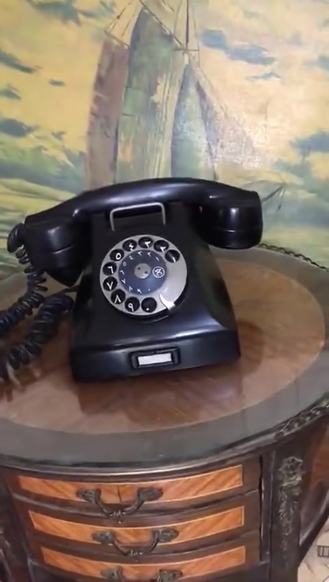 تليفون قرص انتكيه شغال إرسال واستقبال وجرس تحفه للتواصل 01007602009


**إذا كنت صاحب هذا الإعلان وتريد حذفه لأي سبب، رجاءا أرسل رسالة إلى الدعم الفني**