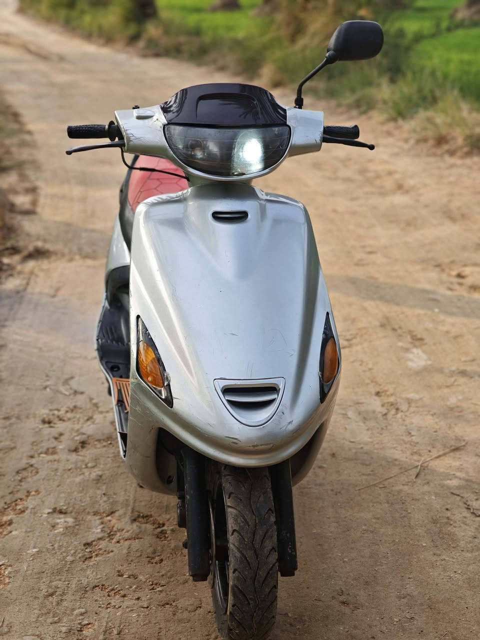 فراشه نضيفه نكره سلف مفتوحه مره وحده عله ايدي تخم تاير جديد كهربائيات كله شغاله كلشي مرتب بيه مكاني نحف السعر 400 وبيه مجال لشراي ***********
