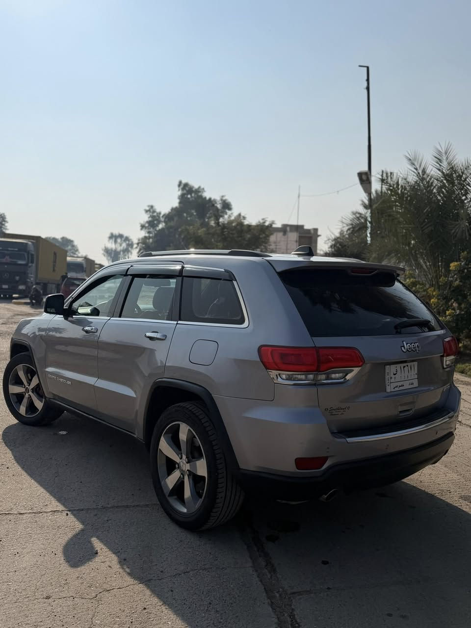 —————————
للبيع 
جيب كراند شيروكي 2014
رقم بغداد 
٦سلندر
——————————-
السيارة مواصفات limited
*بصمه
*فتحة
*جنطة كهرباء 
*كراسي جلد 
*تدفئة مقاعد +ستيرن 
——————————————-
سيارة بيهة بابين وجاملغ امامي مبدلات نفس اللون من جهة السايق 
ايربالك برده فقط وصور الحادث موضحة بجم كبس 
—————————————-
مكانه: المحمودية
السعر :١٨٧ وبيهة مجال 
هـ :***********
