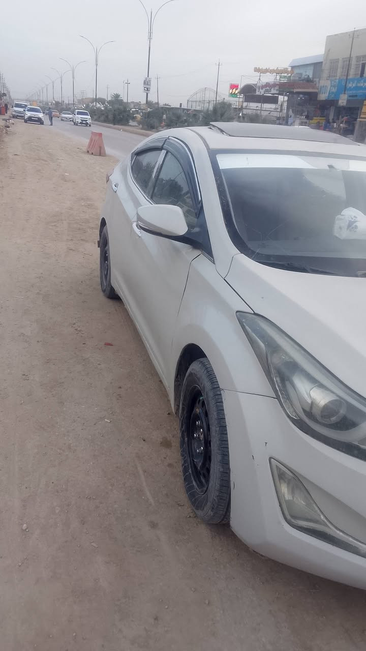 لانتره 15سياره مكلوب مصلح ب85وبيه مجال بيع جوم حديد بس مدور الك ***********
