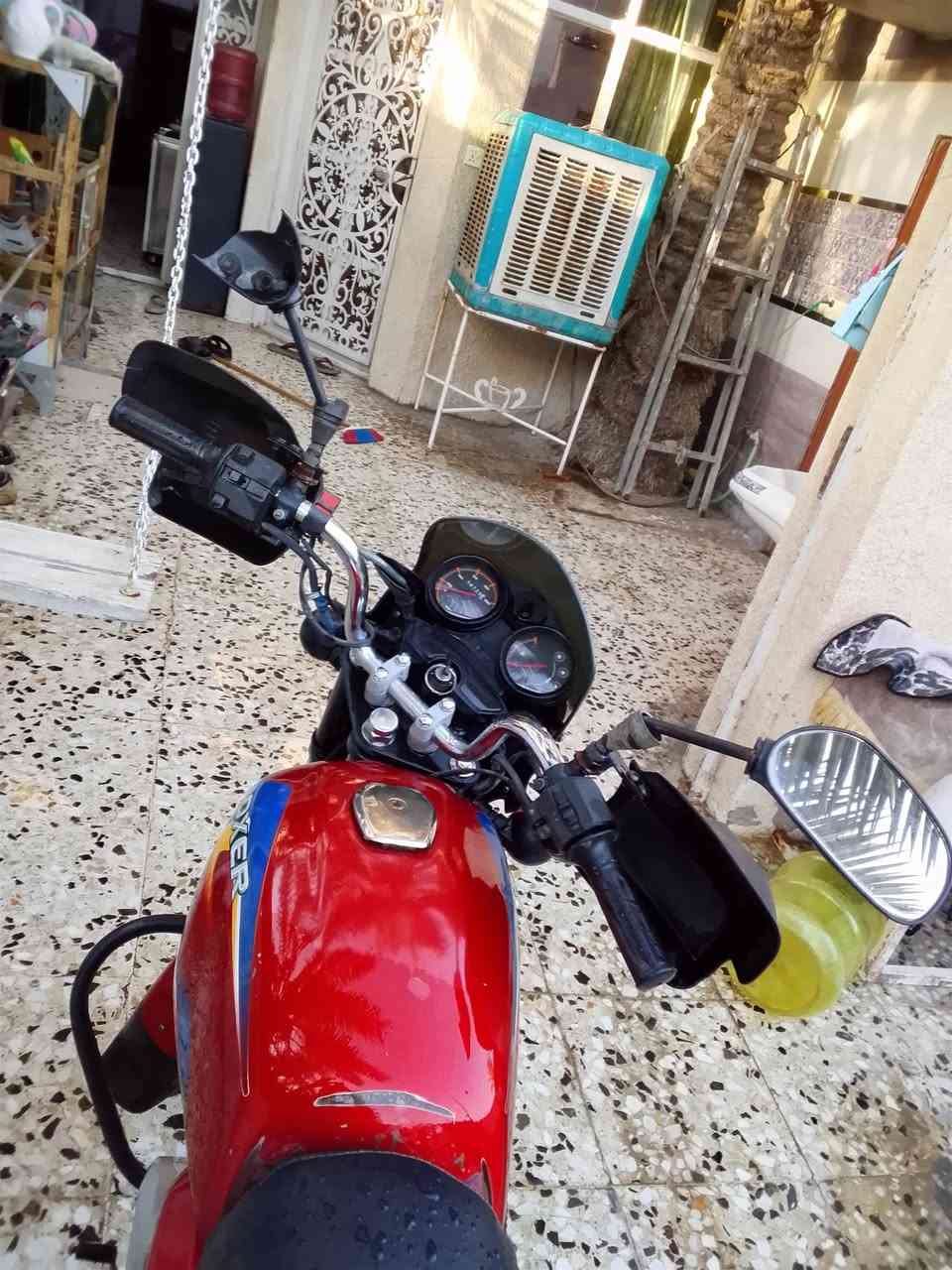 سلام عليكم موديل 21 مرقم بسمي مكينة مكفولة شرط سعر 1.700 وبيها مجال حك الجية للستفسار اكثر *********** متوفر وتساب أيضا
