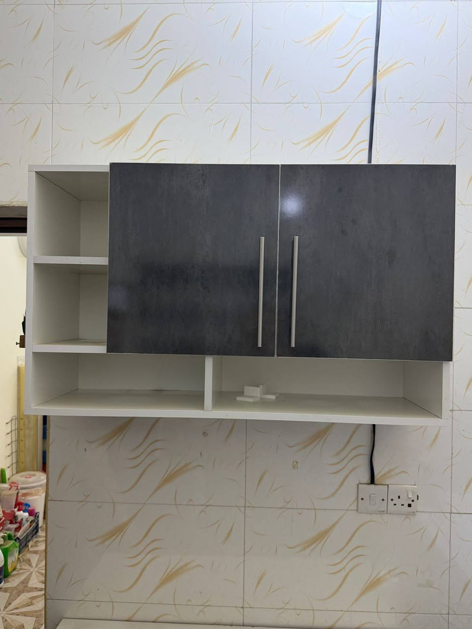 اغراض بيت للبيع
مجمدة 13قدم جديدة واستعمال جدا قليل 375

كاونتر 5قطع خشب mdf 350 

ميز بلازما ب60

طباخ استعمال قليل 250
 المكان الرمادي التأميم


**إذا كنت صاحب هذا الإعلان وتريد حذفه لأي سبب، رجاءا أرسل رسالة إلى الدعم الفني**