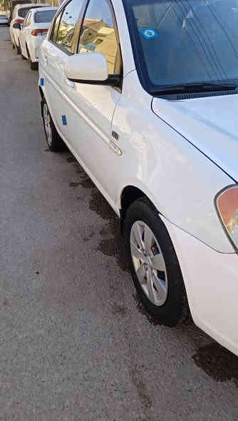 السلام عليكم اكسنت ٢٠١١ خليجي محرك ١٦٠٠ گير ومحرك وتبريد وصدر امامي خلفي جديد تخم تاير السياره بيها طخه بين الباب والجاملغ من جوه بأسمي السياره وبيها سونار العنوان بغداد والسعر ٩٥  وبيه مجال هذا رقم ***********
