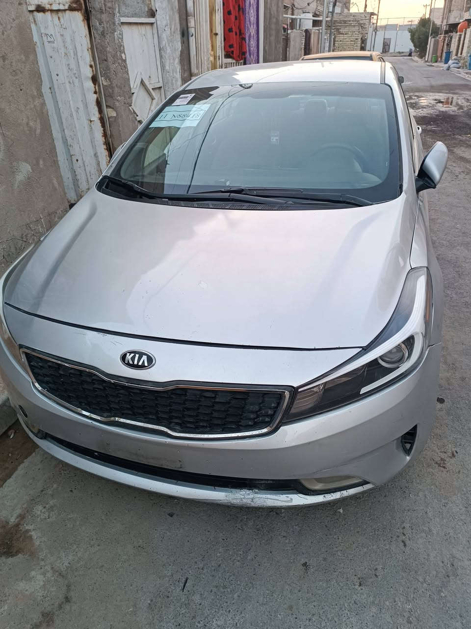 السلام عليكم كيا فورتي مديل 18 جاهزة صدر امامي خلفي جديد حادثها جاملغ يمنة وبنيد  بدون دواخل رقم بغداد انكليزي وضعيتين قيادة  ايكو وسبورت كير اي تي المرغوب ست نمر السعر 117 مكانها بغداد***********
