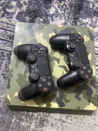 بلي فور كامل ملحقات نضيف إصدار 13ويا قرص بيس 21خلي سعرك وتساب 07762529...