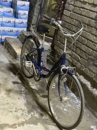 إسلام عليكم بايسكل بناتي البيع حجم 26السعر 125وبي مجال المكان بغداد مد...