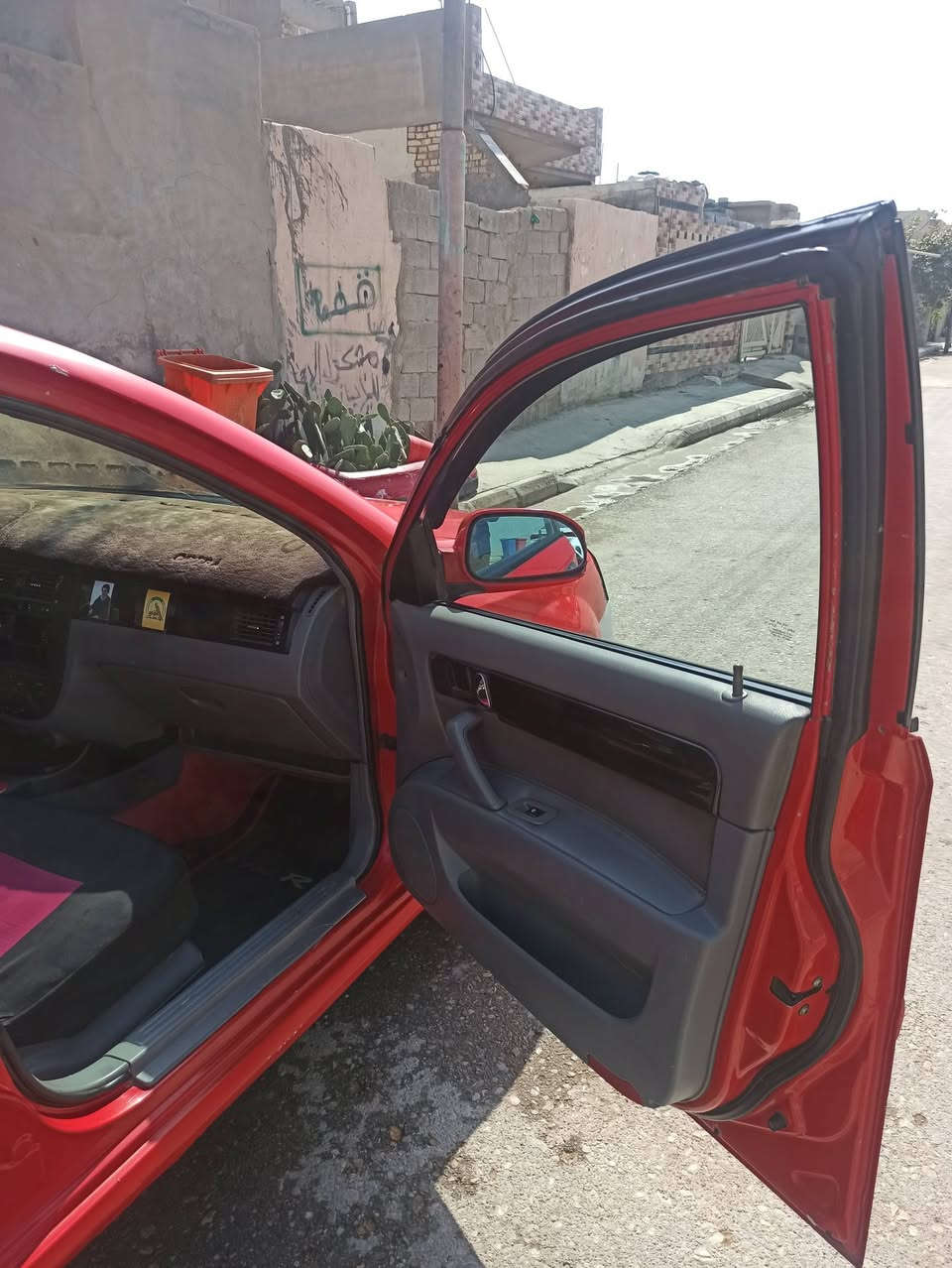 السلام عليكم ورحمة الله وبركاته، للبيع اوبترا ٢٠٠٦ احمر غير محدد بأسمي رقم بغداد مكان السيارة عزيزية سعرها ب٦٣ وبيها مجال قليل *********** كير مكينة بحالة جيدة تبريد جيد اطارات جيدة سيارة جاهزة
