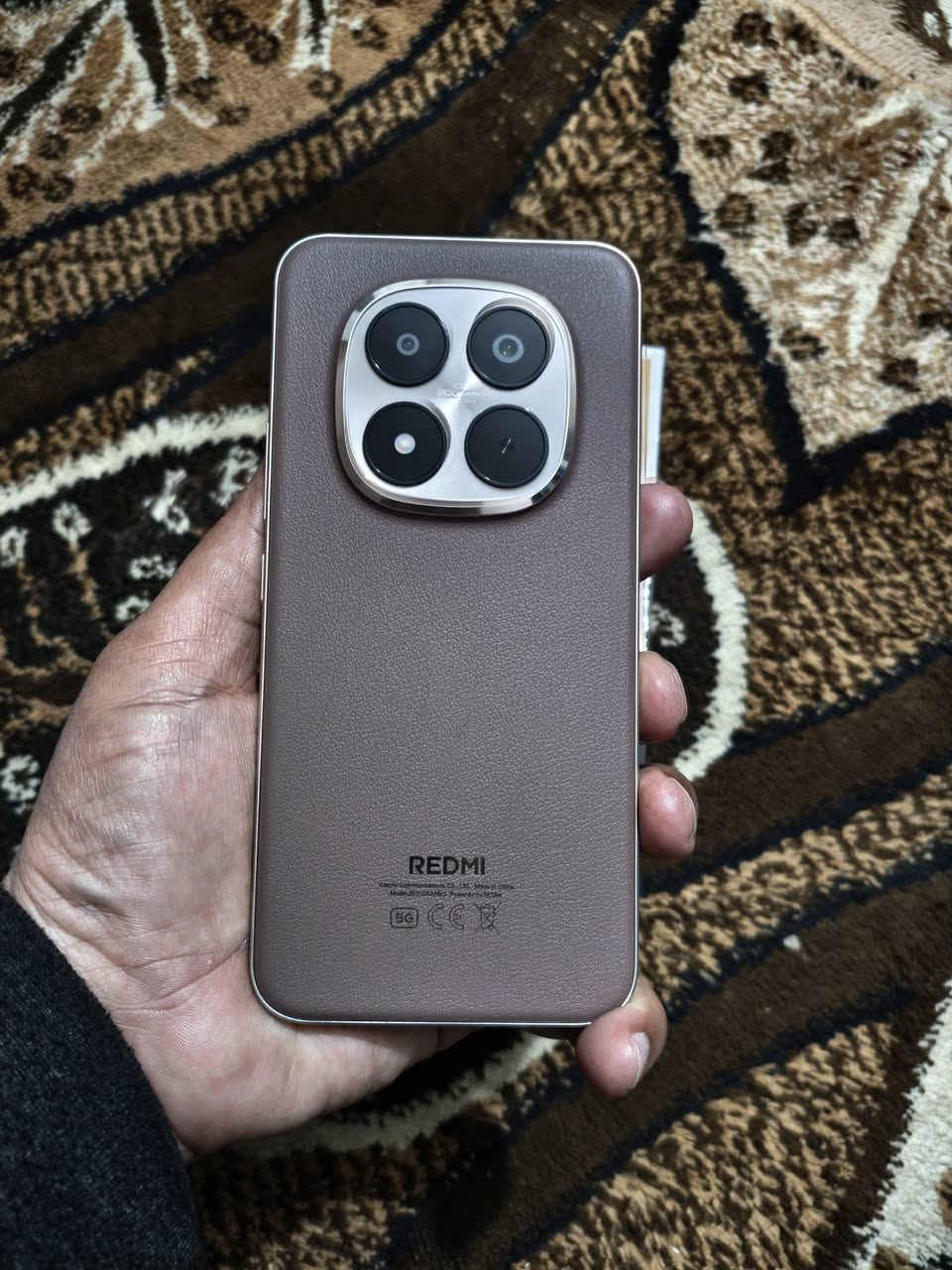 نوت 14 پرو پلاص بعده بلزگة الشركة 
مستخدم أيام
كامل الملحقات
الذاكرة 512
الرام 12
صحة البطارية 100
عدد دورات الشحن 7
الشاشة أمولد منحنية
يدعم الشحن السريع بقوة 100 واط
للبيع بـ 525
أو للمراوس
مكاني بغداد

رقم الهاتف
***********
