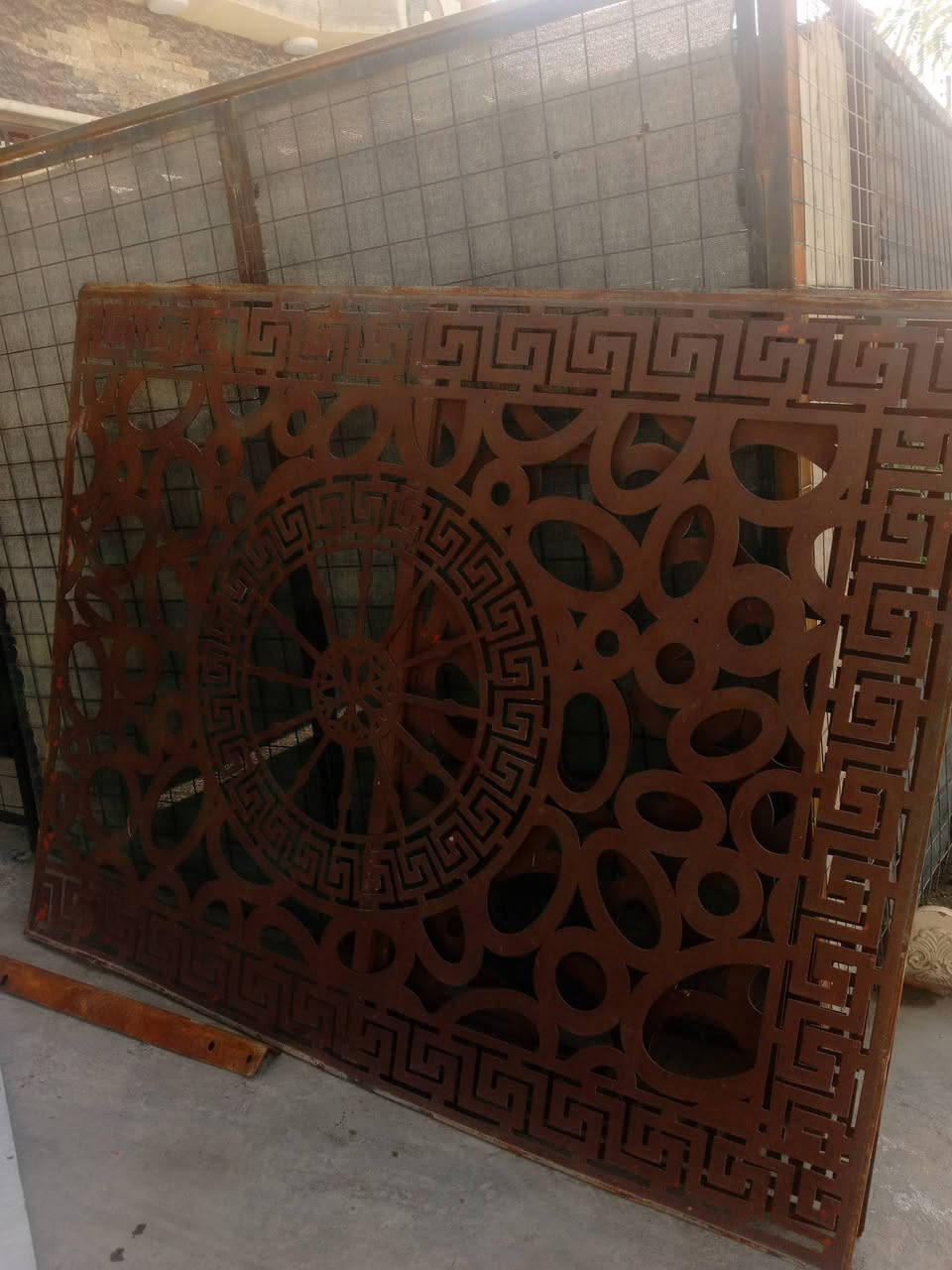 حديد سي ان سي ٣ ملم قطعتين صغيره وكبيره 
 للبيع مكان حي الفرات ***********
