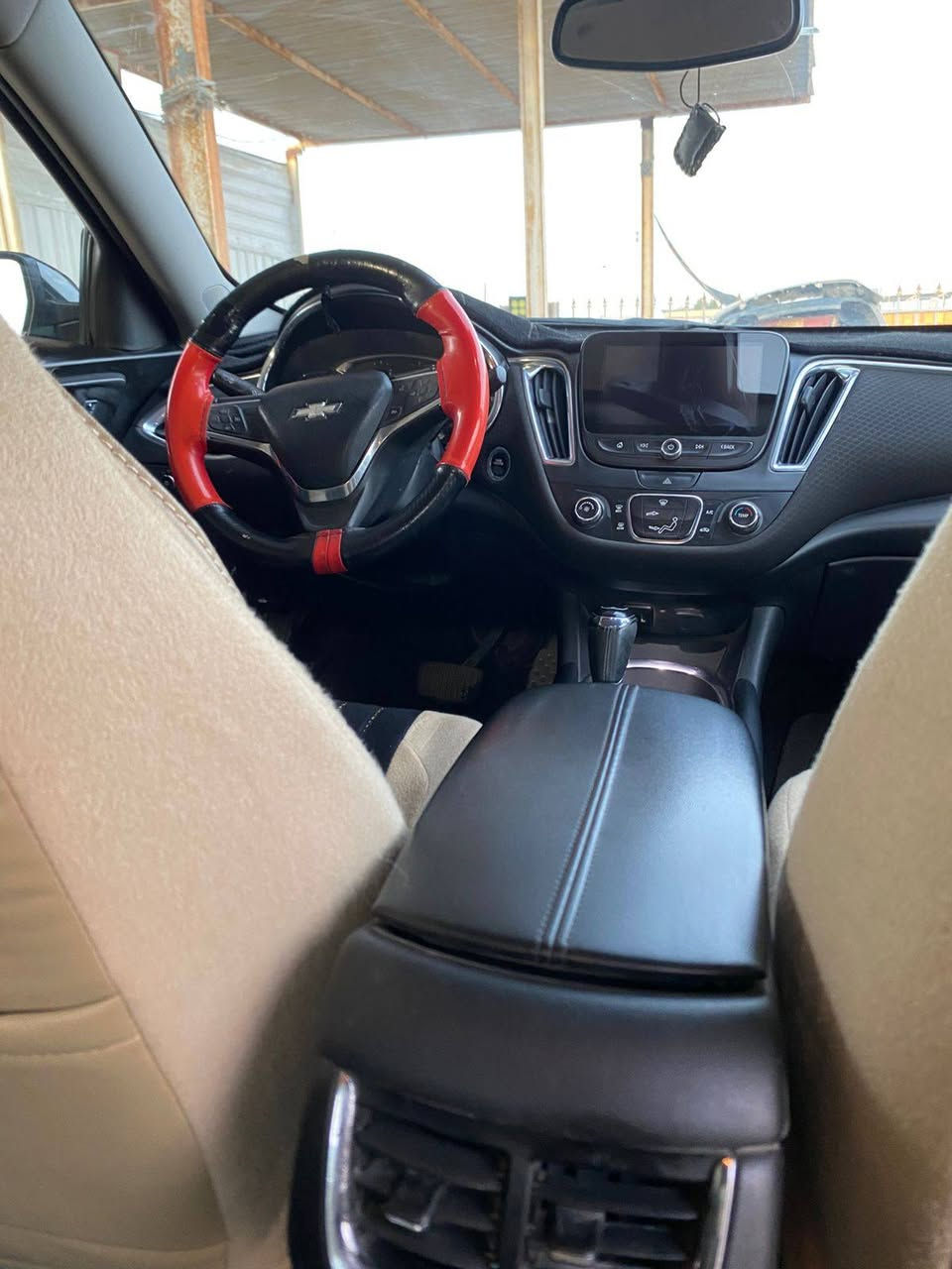 السلام عليكم ماليبو 2017 حادثه بنيد غير عابر السياره حلو وجاهزه من كلشي اربع بصمات شاشه ويل كب مكينه جديده توني شاده السعر 87 ورقه وبيه مجال بسيط مكانه السماوه مداور ثاني يوم ***********
