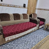 طخم عشر مقاعد  بحاله جيده سعر 200 وبي مجال  مكاني حي الغدير  للأستفسار...