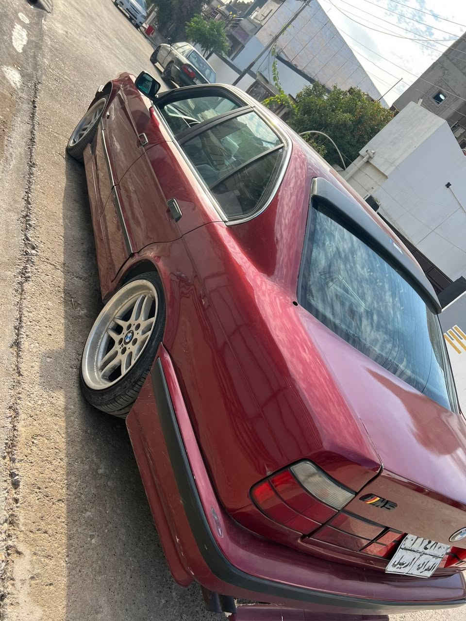 بي إم 520
سعرها45ورقه  عليها مليوان و٣٠٠الف غرامه ينزله من سعرها بعد معمله 
موديل 91كير عادي جام 2كهرباء شرط تحويل ويال m دعيمات امامي خلفي m  تريش m سياره حيل حلوه ونضيفه من داعمي لل داعمي شرط كهربائي كامل ستم سماعه ت فول كير محرك شرط دواخل نضيفها 
شراي خابر وتدلل 
***********
