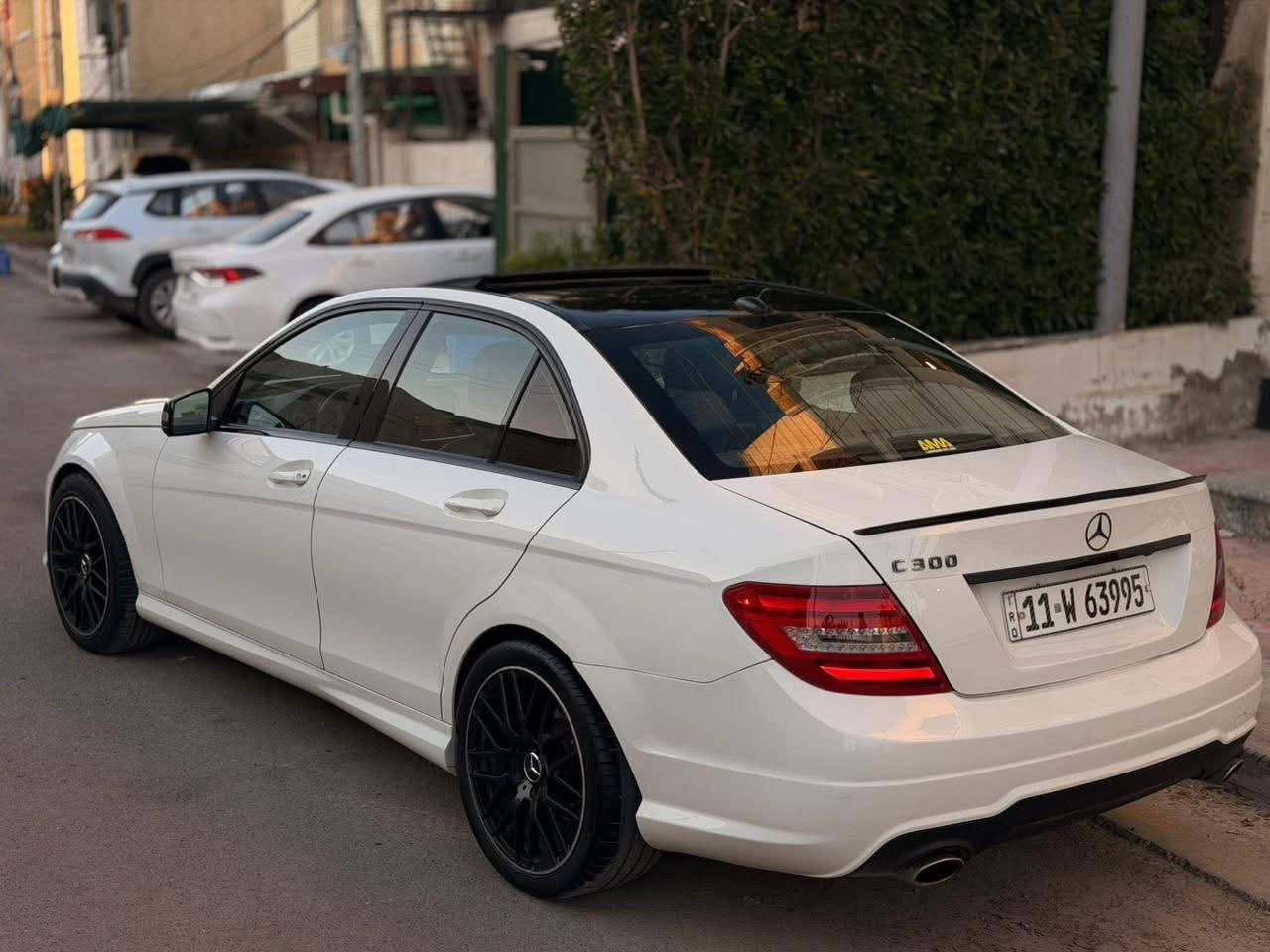 السلام عليكم
C300
2012
حادث بنيد صبغ وهلال الجاملغ الخلفي
فتحه 
كشنات كهرباء
كشنات تدفئة
كامرة 
فول مواصفات 
كير مكينه حدادية كلها جديدة
رقم بغداد هزة جديدة وسنويه بااسمي 
مكانها حله 
١٤٠$
***********
