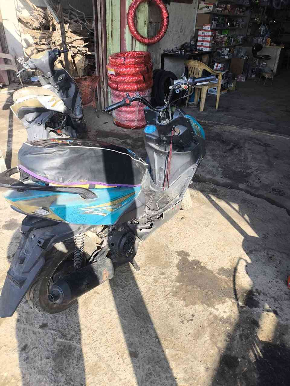 السلام عليكم دراجه ماكس للبيع شغاله المكان كربلاء قرب جامعة العميد السعر190بيه مجال قليل***********
