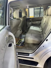 انفنتيqx56 موديل2011خليجي مكفوله سياره ماعدا صبغ عام اثر تقشير صبغ رقم...