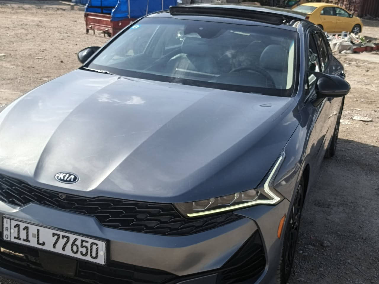 السلام عليكم K5 موديل 2021 فىه Ex محرك 1600 تيربو فول مواصفات سياره جاهزه عله وضع الشركه وارد امريكي جاملغ وبنيد ايررباك راجع سستم ماشيه 66 قابله الزياده مواصفات بنرامه كامره امامي خلفي داخل جلد تحكم استيرن حار اوتو هولد سايد بريك كهرباء اربع وضعيات قياده فول السياره        السعر 172 رقم ***********
