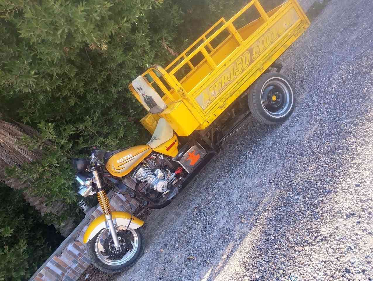 ستوته امتيار الون اصفر نظيفه كلش محرك اليفان محركه200وسعر مالها راسلني على هاذا رقم *********** وستوته سنويه ورقم
