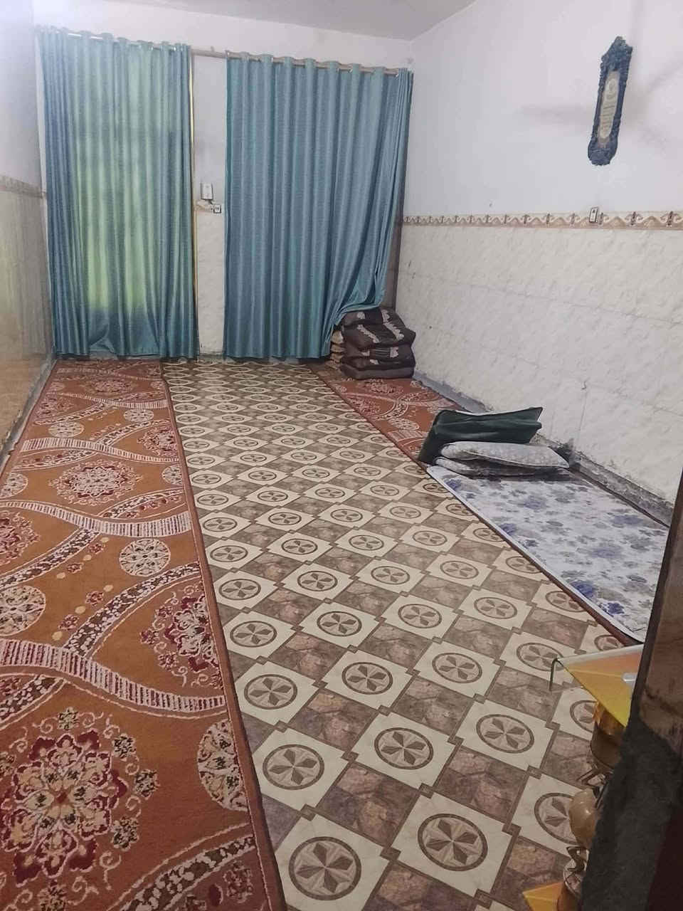 دار للبيع مساحه١٣٣ طابو صرف واجهيه ٥ ونص ونزال 20
في حي العسكري

بحتوي على استقبال ٦*٣ ونص وهول ٥*٤ وغرفه نوم ٥*٤ والطابق الثاني يحتوي على غرفه نوم ٦*٣ ونص وكلدور وحمام بطابق الارضي وصحيات خارجيه وطارمه تكفي سياره

125 وبي مجال

للتواصل مراسله الصفحه


**إذا كنت صاحب هذا الإعلان وتريد حذفه لأي سبب، رجاءا أرسل رسالة إلى الدعم الفني**
