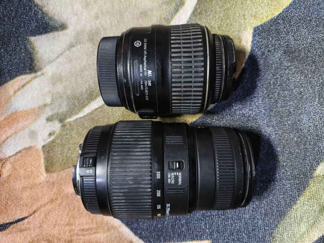 كامره للبيع

نيكون 7100
معى كامل ملحقات

زوم 70_300 رياضي
وعدسه 18_55
معى هود عدسه كبير قطعتين 
و كريب 
وشاحنه اصليه
وبطاريه اصليه
وحافضه رام كبيره 
ورام 16كيكه لاصلي
وكفر حمايه للكامره لون احمر
كارتريدر نقل صور

السعر خاص
للتواصل***********
